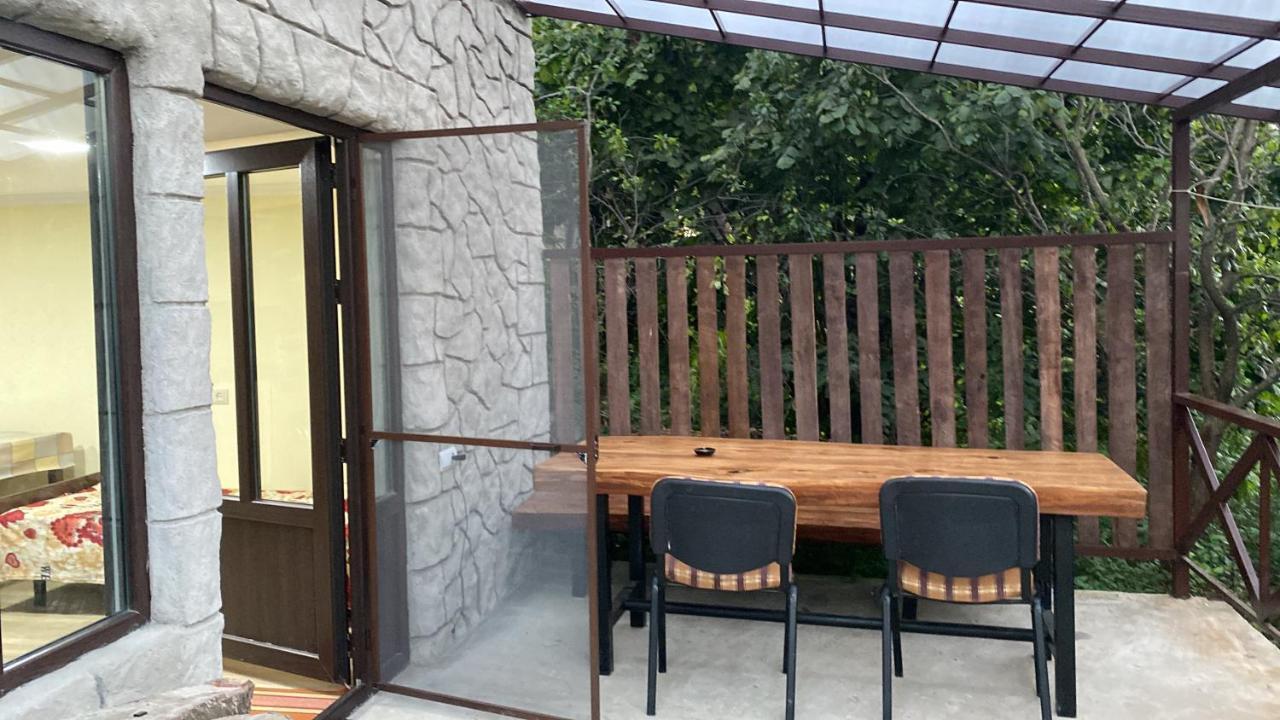 Танхаус Dilidschan Exterior foto