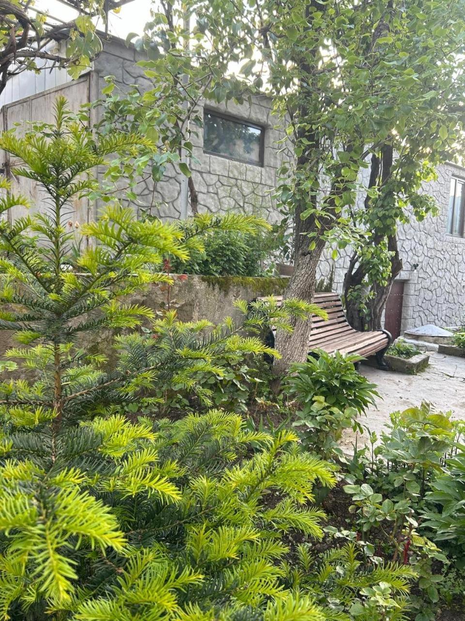 Танхаус Dilidschan Exterior foto